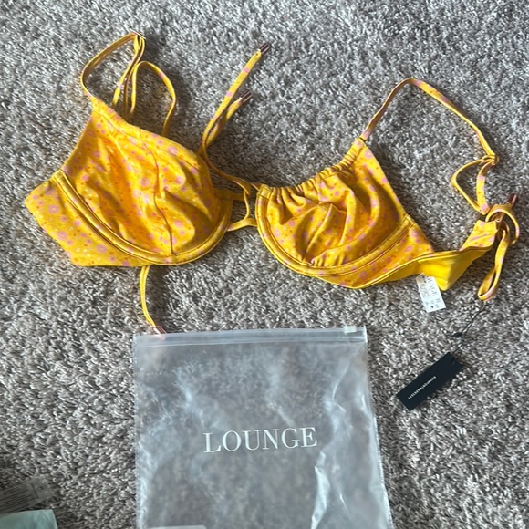 Other - Lounge Yellow Floral Bikini Top